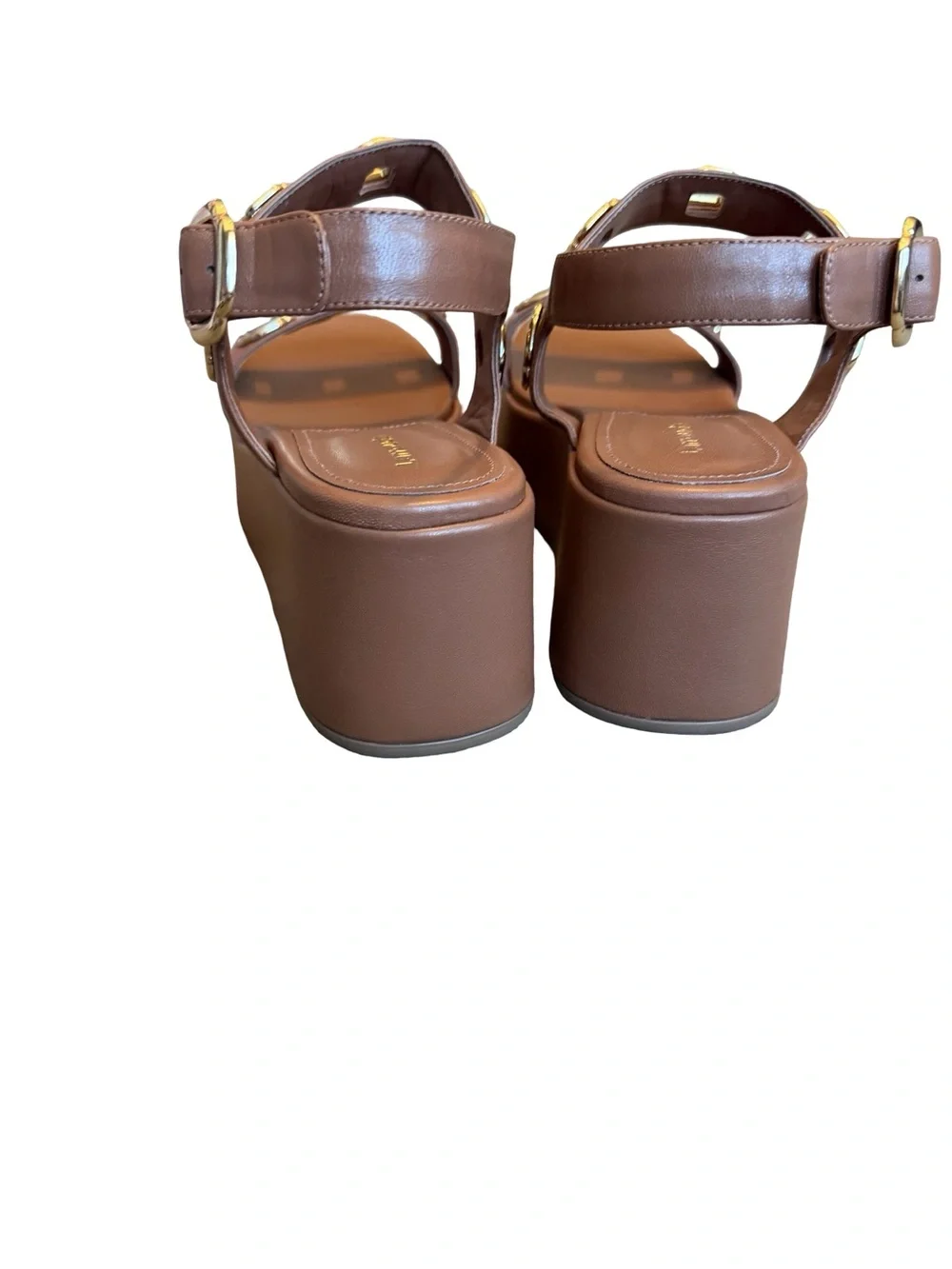 Larroude size 10